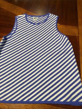 Anne Klein light purple and White Diagonal Stripe knit Tank Top
